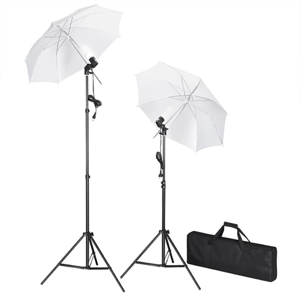 fotostudieudstyr med lamper, paraplyer, baggrund og reflektor